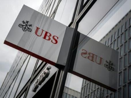 UBS beats expectations as claws backs provisions